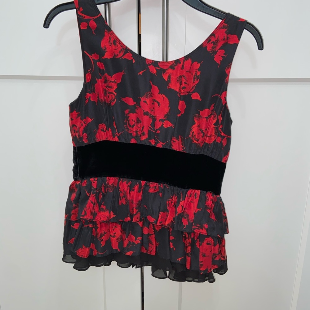 Beautiful Moda International Peplum Ruffle Top. - Picture 5 of 7